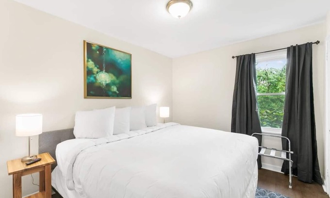 Norwood Apartamento | Uptown Apartment, Near Parks! The Bricks Unit 7
