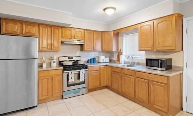 North Side Casa | Uptown Escape in Mount Vernon