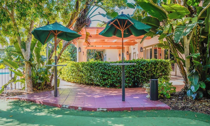 San Jose Hotel | Uptown Oasis San Jose Airport