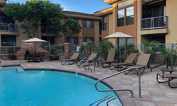 Desert View Village Casa | Uptown Simplicity - 3 Bedroom by Casago