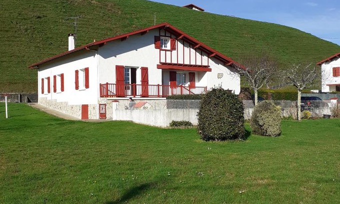 Saint-Pee-sur-Nivelle Apartamento | UR ONDOAN - Appartement Saint Pée sur Nivelle