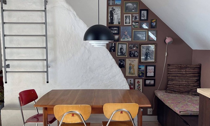 Sinsen Apartamento | Urban and family sized, central apartment with balcony and fireplace
