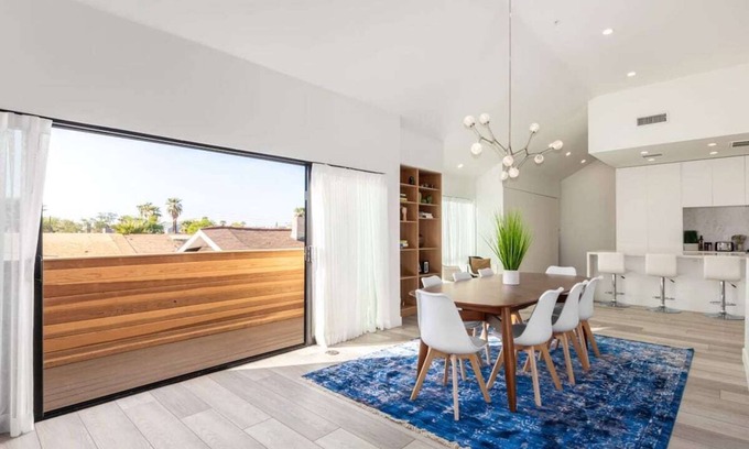 Garfield Condominio | Urban Art Loft - Historic DT Phoenix-Chefs Kitchen