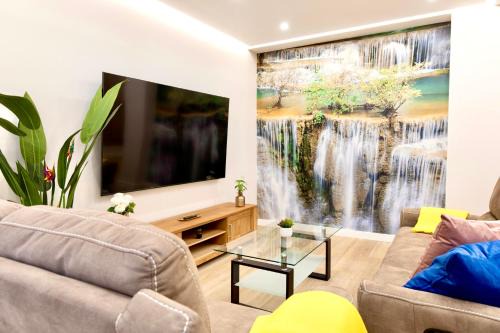 Lugo Apartamento | Urban Essences by Lugo Collection