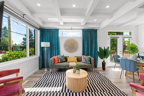 Jasper Place Casa | Urban Jungle Getaway, AirCon, 10min to DT & WEM!