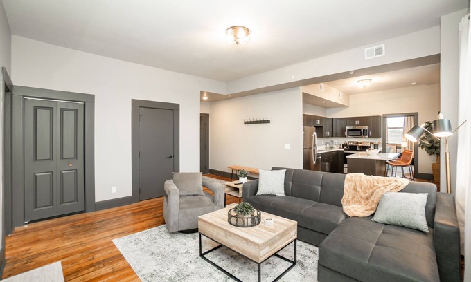 Waterloo Apartamento | Urban Lofts - Downtown Waterloo 2 Bedroom 3rd Floor