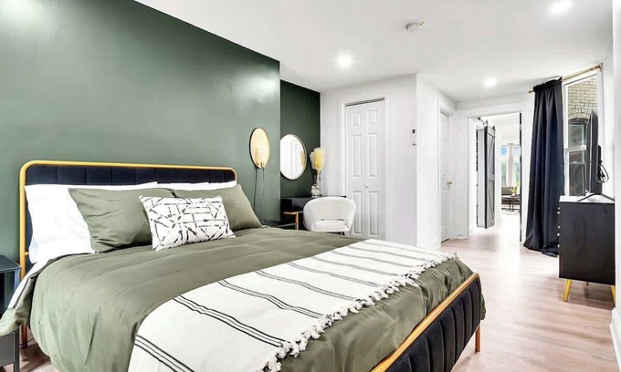 Seward Place Apartamento | Urban Nest #5 | Penthouse Suite with Skyline Views