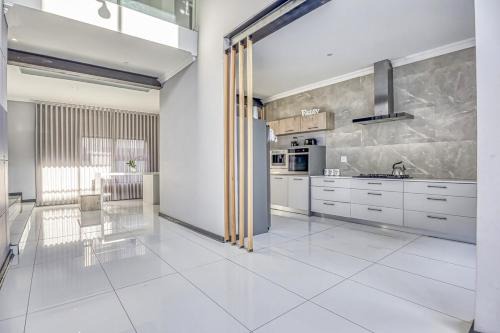 Greater Johannesburg Metropolitan Area Casa | Urban Nest Retreat