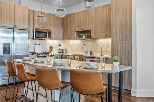 West Oak Hill Apartamento | Urban Oasis 2BD 2BR Apartment