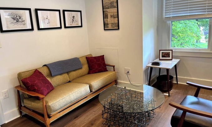 Edgewood Apartamento | Urban Oasis Carriage House US OPEN