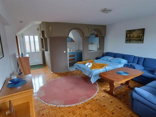 Mali Radic Apartamento | Urban oasis in Cazin