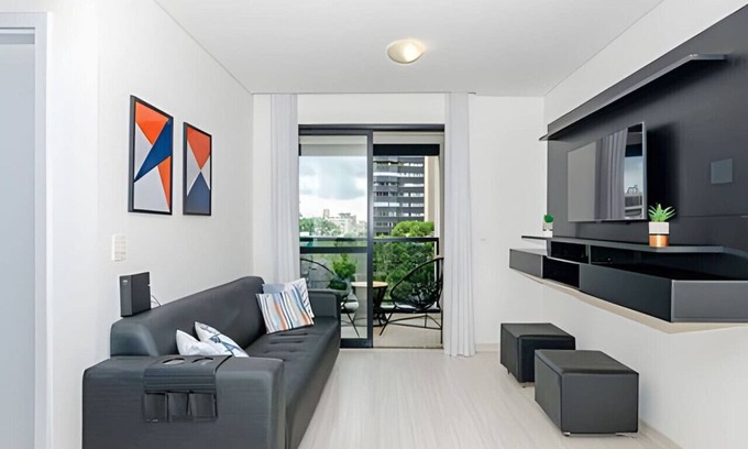 Bigorrilho Apartamento | Two bedrooms, beautiful, garage, Condomínio Clube Sky