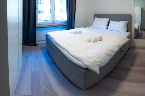 Sihlfeld Apartamento | Urban Oasis with Queen Bed and View BE-13