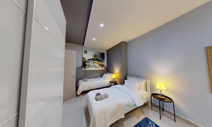 Ta' Giorni Apartamento | Urban Retreat Family Apartment with BBQ