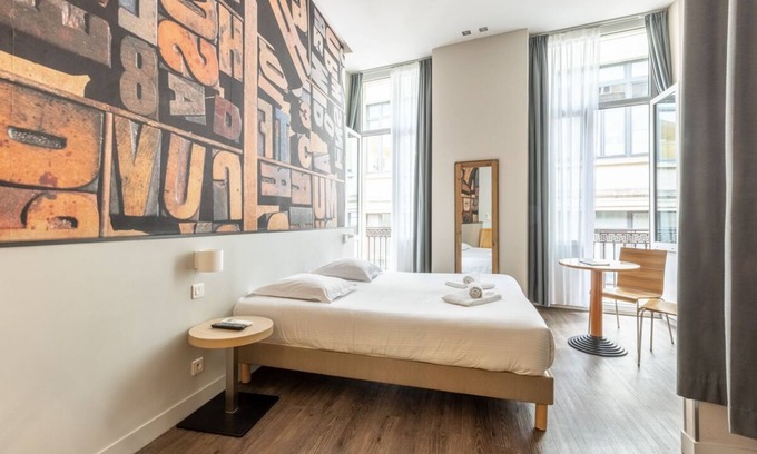 Hotel de Ville - Quinconces Hotel | Urban Style Bordeaux Centre Hotel de la Presse