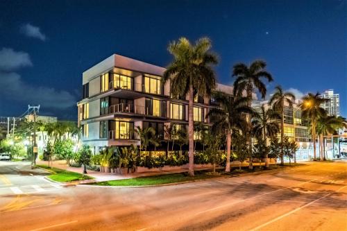 South Pointe Hotel | Urbanica Euclid