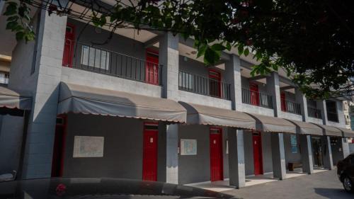 Umuarama Casa | Urbano Suítes