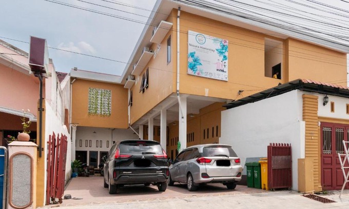 Medan Hotel | Urbanview Hotel Nisura Homestay Medan by RedDoorz