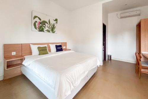 Kalimantan Casa | Urbanview Syariah Nawasena Guest House IKN