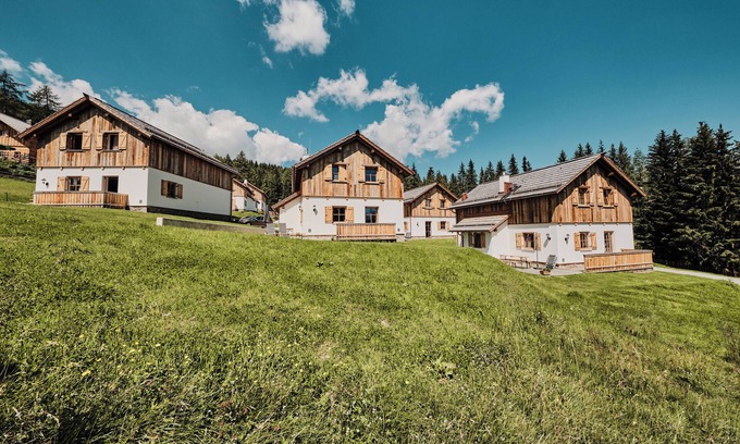 Weisspriach Chalet De Esquí | Urlaub in den Bergen - Wanderwege und Pisten Direkt vor der Chalet-türe