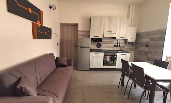 Lonate Pozzolo Apartamento | URO'S HOME