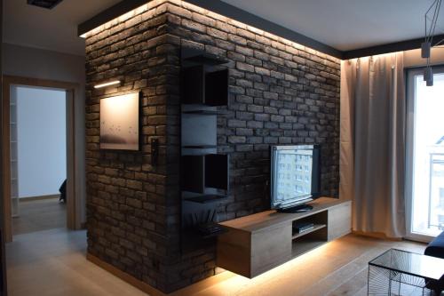 Stare Miasto District Apartamento | Uroczy apartament z widokiem i darmowym parkingiem