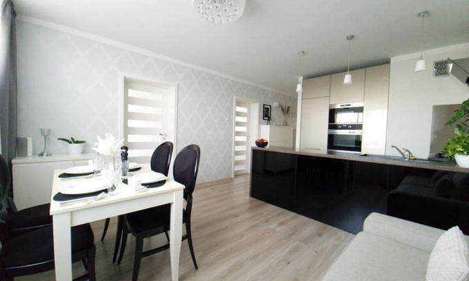 Wola Duchacka Apartamento | Uroczy, jasny apartament oraz bezpłatny parking!