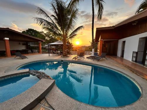 Lagos de El Coyol Cabina | Uruka Lodge