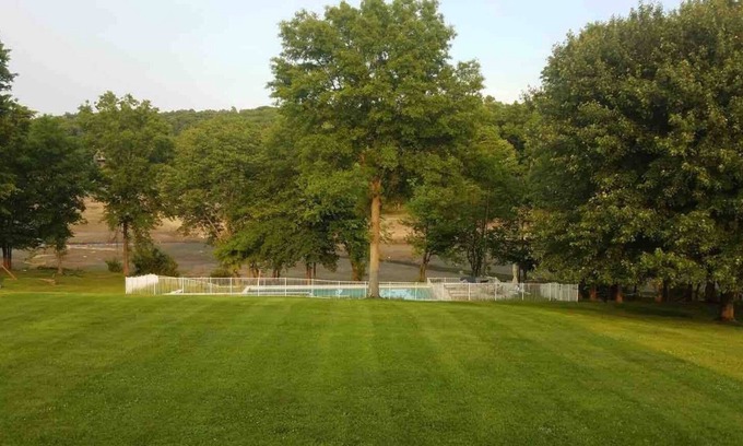 Beaverdam Lake-Salisbury Mills Casa | Acogedora casa frente al lago w. Piscina cerca de Storm King y West Point