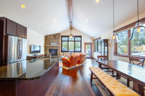 Keystone Villa | Alders 74 by Summit County Mountain Retreats