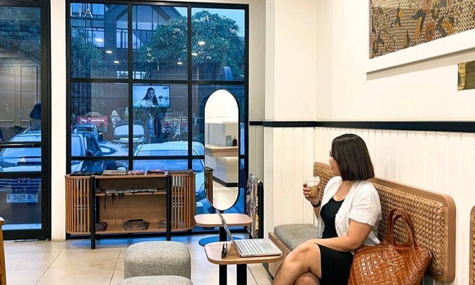East Jakarta Hotel | Ustay Batik Style Hotel