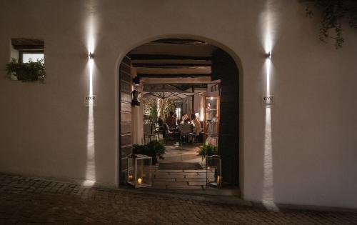 La Morra Cama Y Desayuno | Uve Rooms & Wine Bar