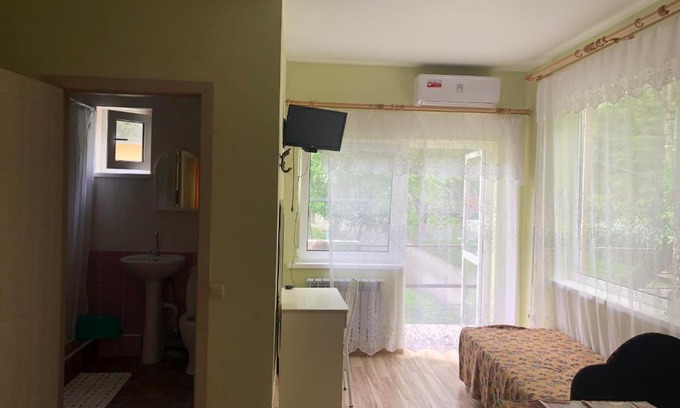Praskoveyevka Casa | Uyut Guest House