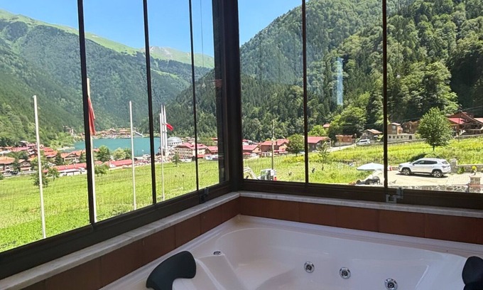 Uzungol Apartamento | Uzungöl Ozturk Hotel