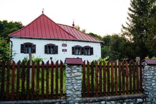 Balaton Casa | Vén Diófa Kúria