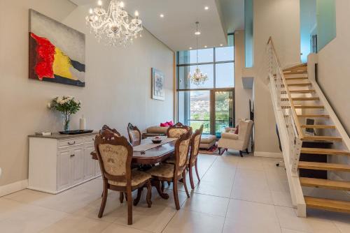Victoria and Alfred Waterfront Apartamento | V&A Waterfront Luxury by NIVAR
