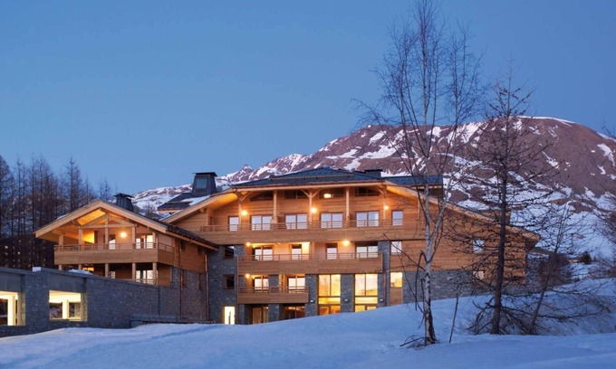 Bergers Condominio | Vacances de Ski con Accès PIscine + Sauna | Endroit Super!