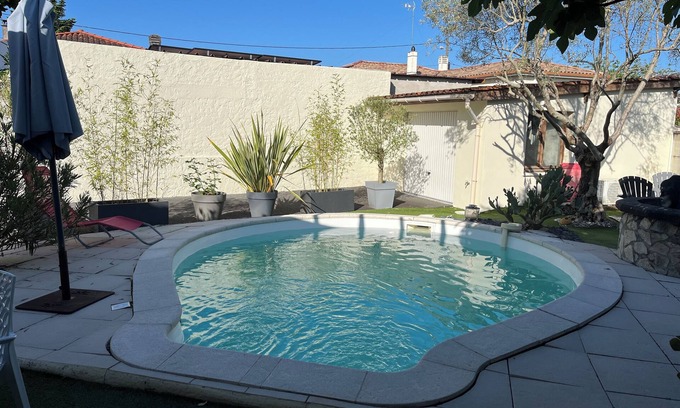 Eysines Casa | Vacances Bordelaise Proche de L'océan