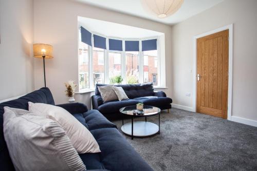 Blyth Casa | Vacant Nests The Haughton Spacious Central