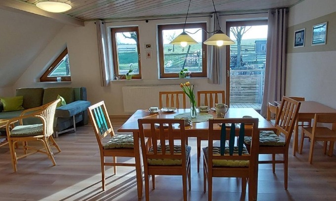 Poppenhausen Apartamento | Vacation apartment Wachtküppel - Holiday apartments Lahmenhof