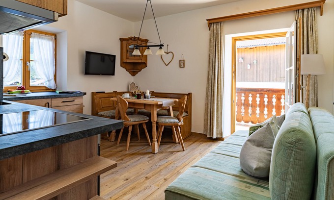 Ramsau bei Berchtesgaden Apartamento | Vacation apartment no. 1, 45 sqm, east-facing balcony, W-LAN, 1 bedroom