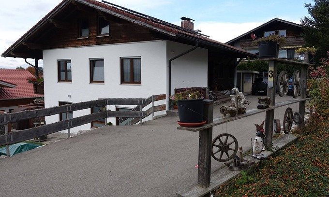 Buching Apartamento | holiday apartment/apt. for 4 guests with 45m² in Halblech OT Buching (146482)