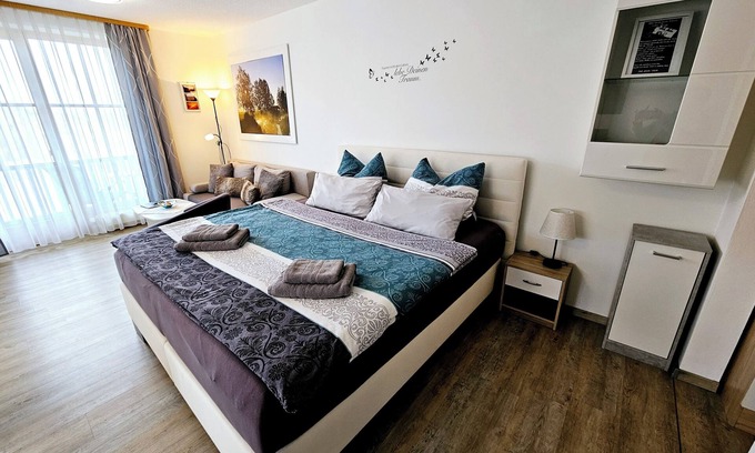 Schofweg Apartamento | Vacation apartment Sonnenschein in Ferienland Sonnenwald: your retreat in the middle of nature