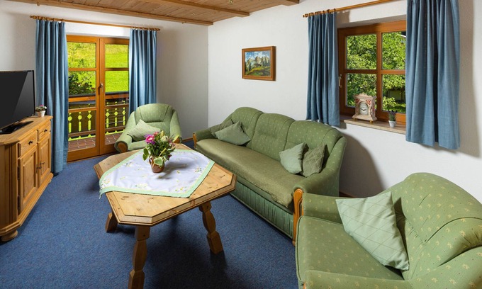 Marktschellenberg Apartamento | Vacation apartment Untersberg for 2-6 persons