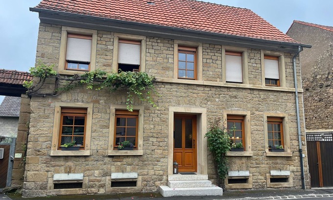 Odernheim am Glan Apartamento | Vacation apartment 🏡 Julianna 💛 Time out in the beautiful wine village of Odernheim am Glan