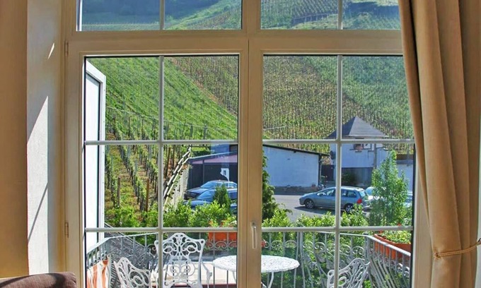 Bernkastel Apartamento | Vacation apartment Landshut in the Stadtpalais