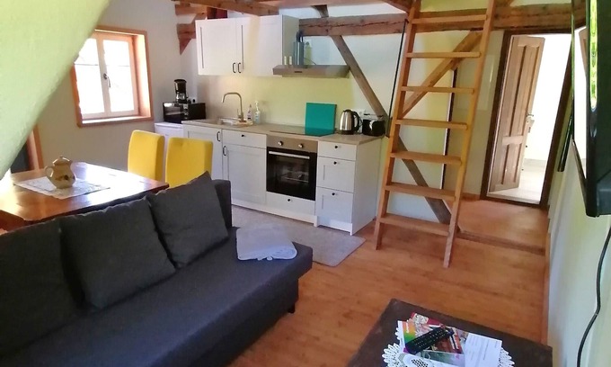 Seifhennersdorf Apartamento | Vacation apartment/apartment for 6 guests with 38m² in Seifhennersdorf (273159)