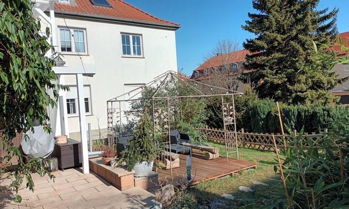 Naumburg Apartamento | Vacation apartment "NaumburgLiebe" - apartment/flat, shower or bath, WC, as good as new