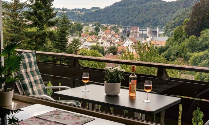Neckarsteinach Apartamento | Vacation apartment Panoramablick Neckarsteinach
