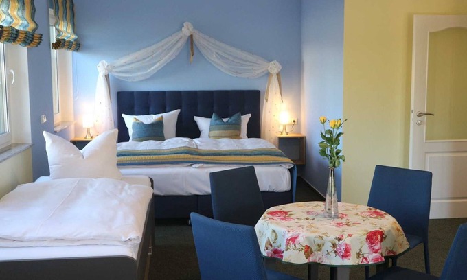 Forst Cabaña | Apartment 1 - Pension Am Waldgurtel